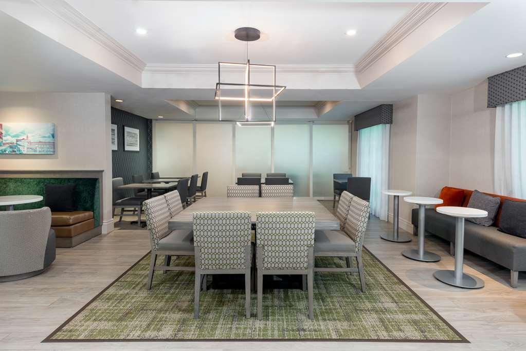 Hampton Inn Boston Bedford Burlington Billerica Restaurant photo